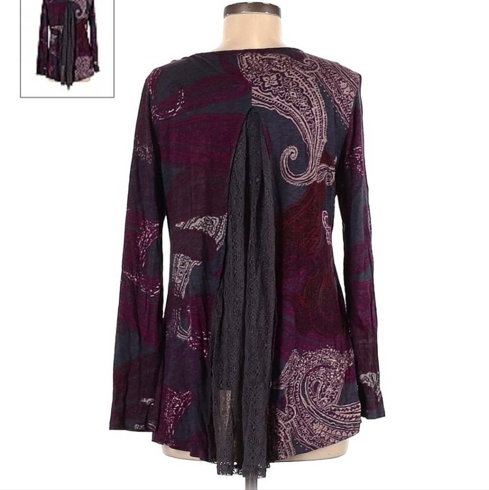 Miracle Body by MiracleSuit Long Sleeve Grey Paisley Slimming Flattering Top EUC